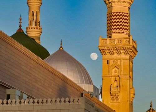 Umrah Packages from Lahore, Karachi and Islamabad: Which Departure City Should You Choose?
