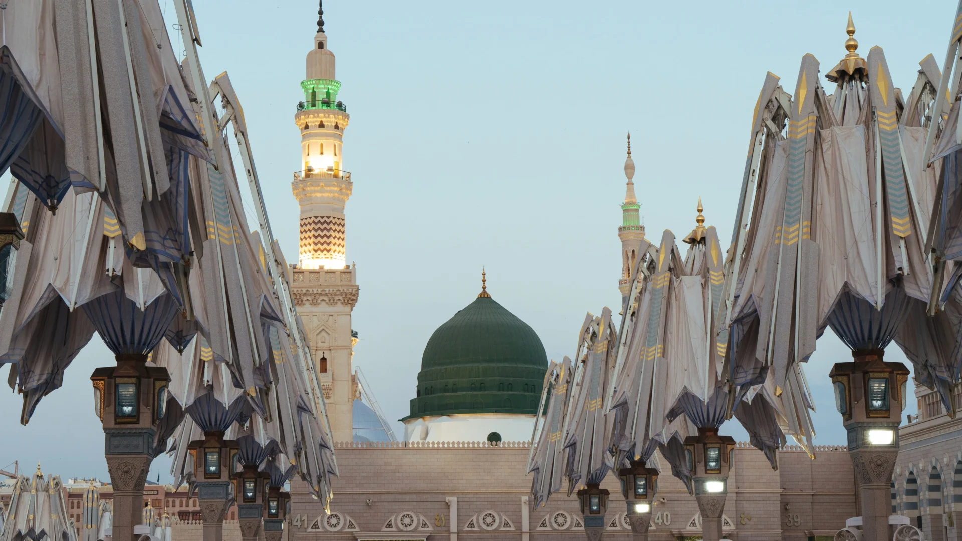 21 Days Premium Umrah Package